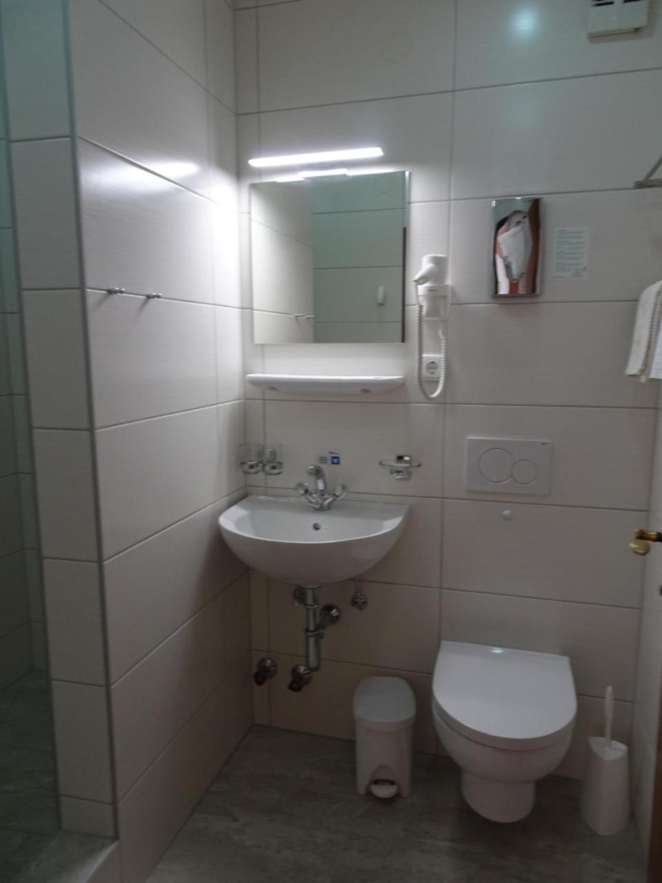 Dreibettzimmer